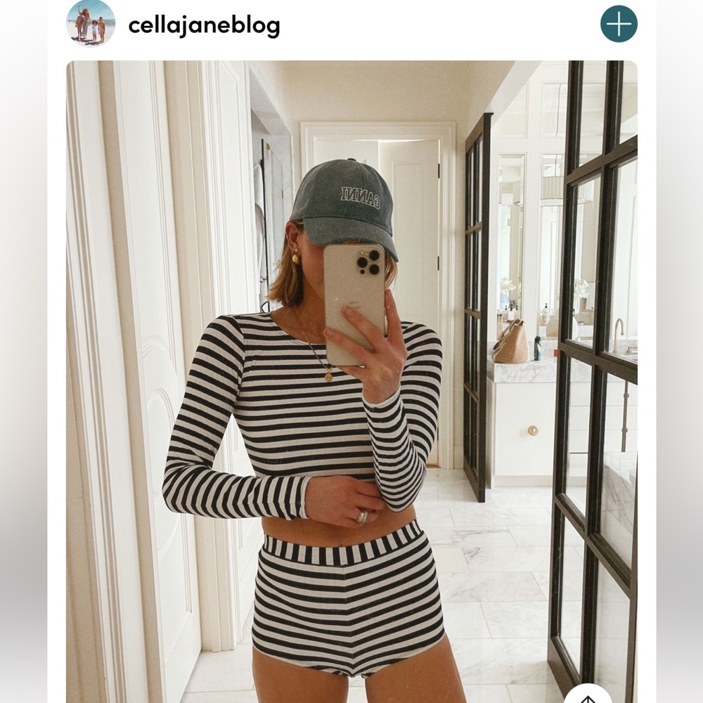 2 Piece SOLID & STRIPED Swim Set - Picture 7 of 10